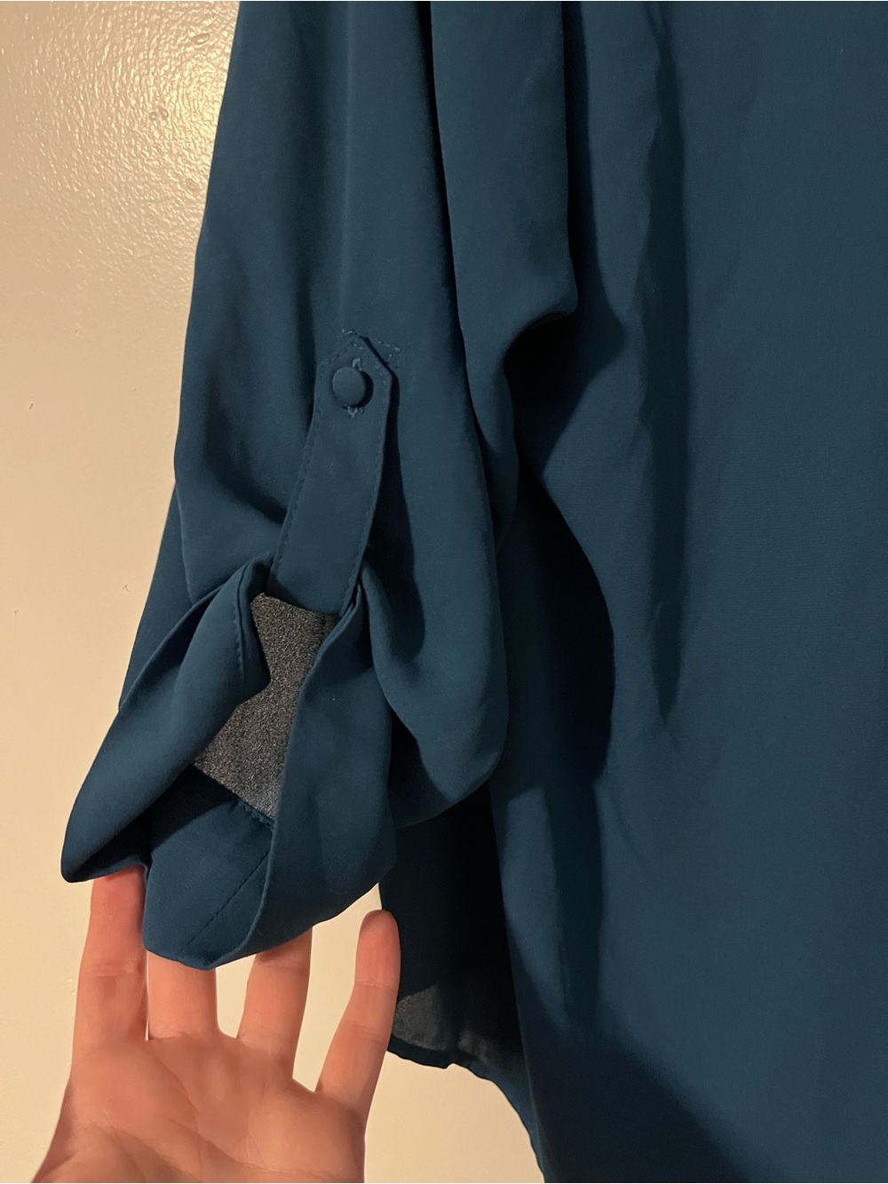 torrid Harper Teal V-Neck Roll-Tab Blouse - Picture 5 of 5